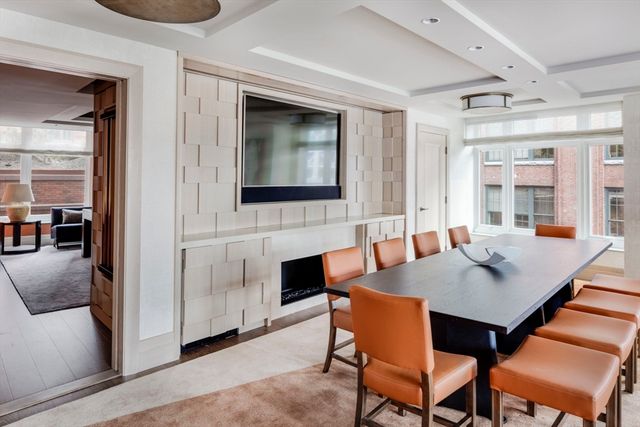 100 Lovejoy Wharf 6-C, Boston, MA 02114