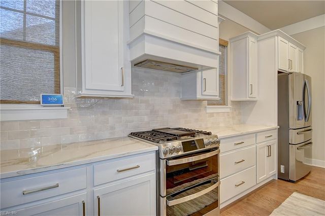 1945 Lemonwood RD, Chesapeake, VA 23323