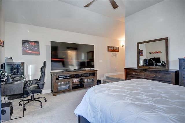 1945 Lemonwood RD, Chesapeake, VA 23323