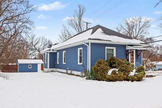 1123 Palmer Avenue, Kalamazoo, MI 49001