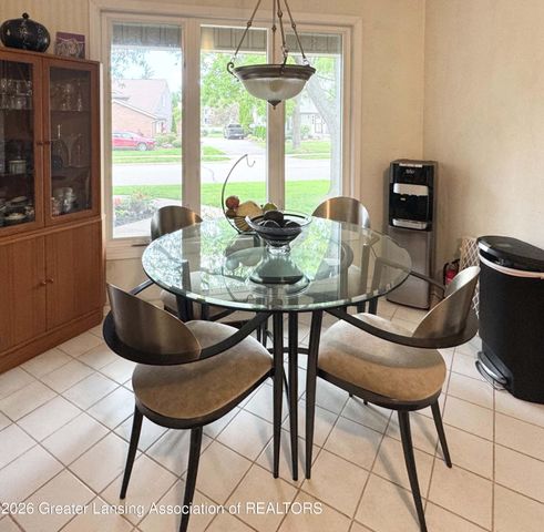 1285 N Chartwell Carriage Way, East Lansing, MI 48823