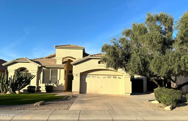 3950 E CODY Avenue, Gilbert, AZ 85234