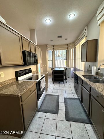 3950 E CODY Avenue, Gilbert, AZ 85234