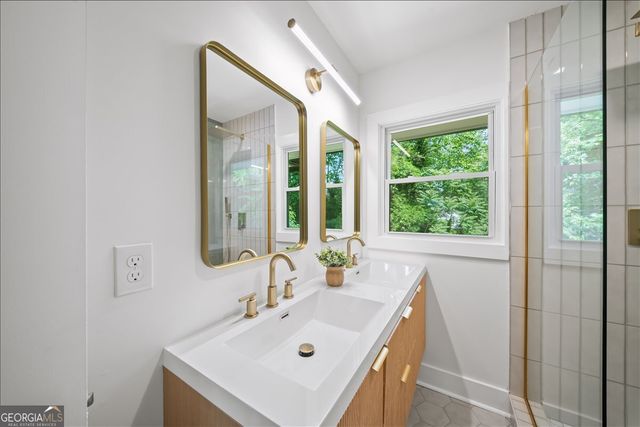 1309 Avonwood Circle SW, Atlanta, GA 30311