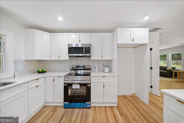 1309 Avonwood Circle SW, Atlanta, GA 30311