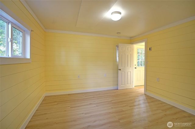 566 Sundin Drive, Camano Island, WA 98282