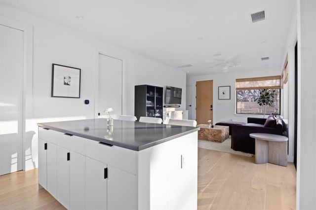 4604 S 2nd ST 2, Austin, TX 78745