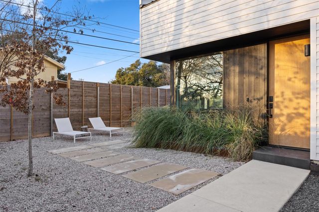 4604 S 2nd ST 2, Austin, TX 78745