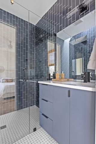 4604 S 2nd ST 2, Austin, TX 78745