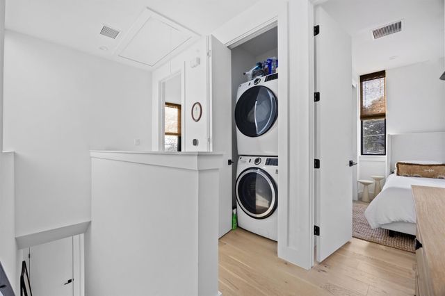 4604 S 2nd ST 2, Austin, TX 78745