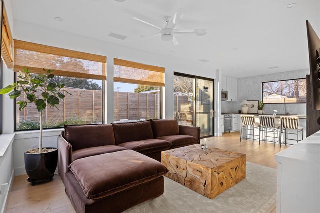 4604 S 2nd ST 2, Austin, TX 78745