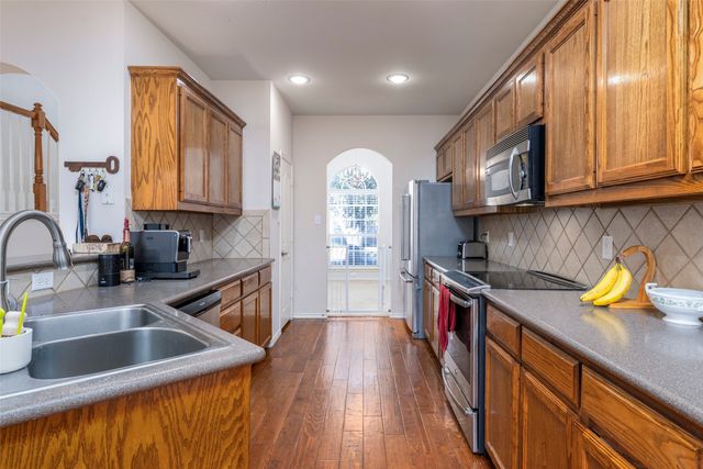 5513 Paloma Court, Fort Worth, TX 76179