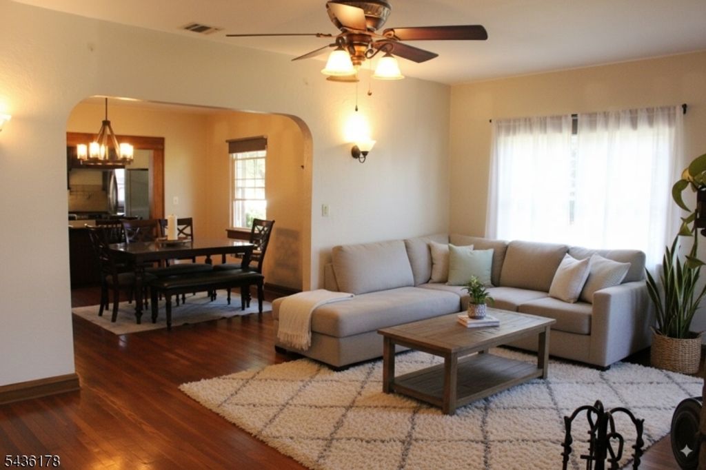 304 Henry St, Hasbrouck Heights Boro, NJ 07604 — photo 5