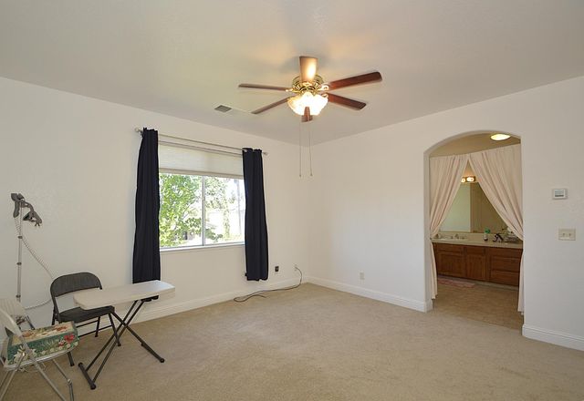 1756 N Holly Avenue, Clovis, CA 93619