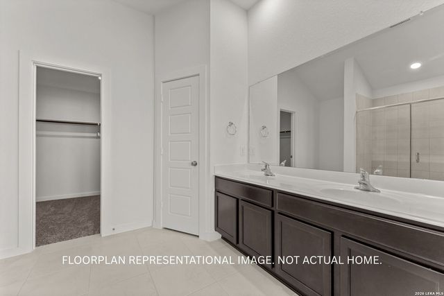 2911 Selhurst Street, Converse, TX 78109