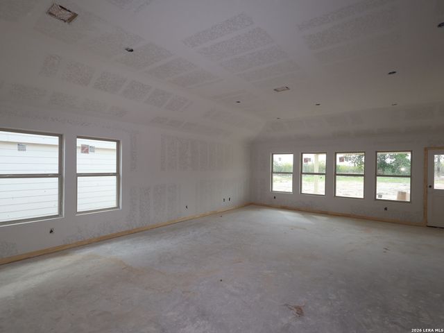 2911 Selhurst Street, Converse, TX 78109