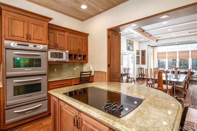 3530 Oak Grove Circle, Montgomery, AL 36116