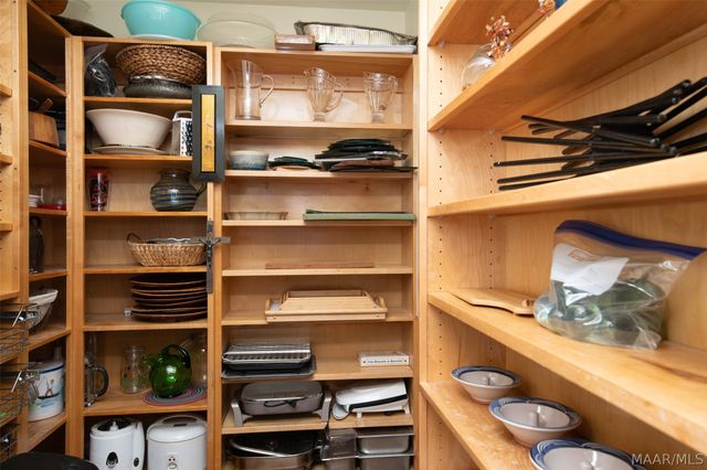 3530 Oak Grove Circle, Montgomery, AL 36116