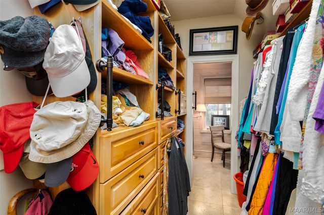 3530 Oak Grove Circle, Montgomery, AL 36116