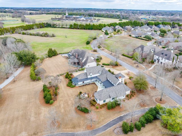 3530 Oak Grove Circle, Montgomery, AL 36116