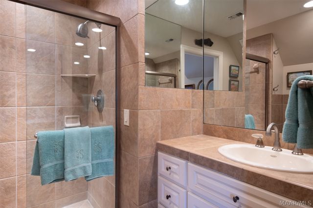 3530 Oak Grove Circle, Montgomery, AL 36116