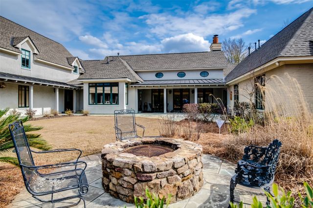 3530 Oak Grove Circle, Montgomery, AL 36116