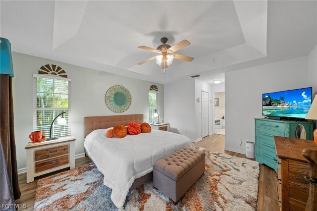 1007 SE 23rd AVE, Cape Coral, FL 33990