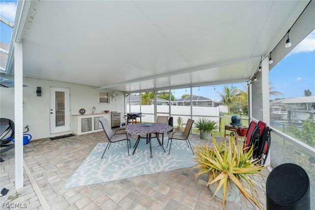 1007 SE 23rd AVE, Cape Coral, FL 33990