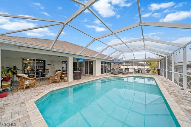 1007 SE 23rd AVE, Cape Coral, FL 33990