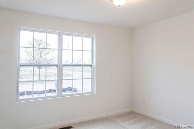 58410 Pembrooke Avenue, New Haven, MI 48048