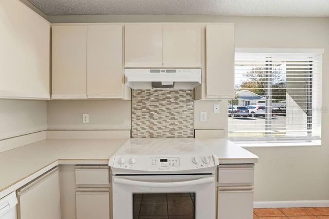 1 LAKE FOREST PLACE, Palm Coast, FL 32137