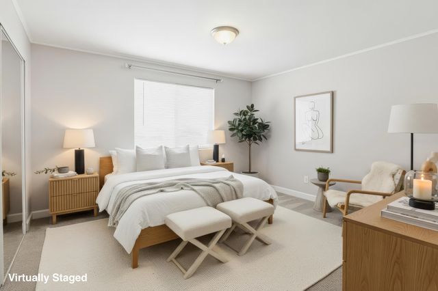 15 Silvestri Cir Unit 9, Derry, NH 03038