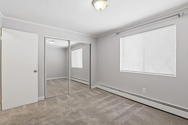 15 Silvestri Cir Unit 9, Derry, NH 03038