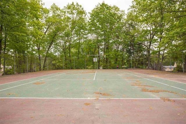 15 Silvestri Cir Unit 9, Derry, NH 03038