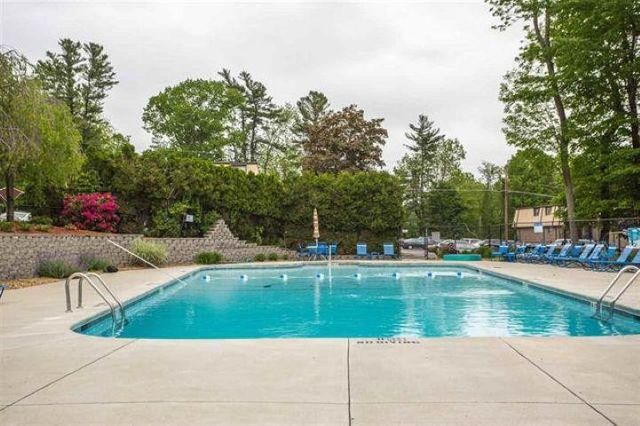 15 Silvestri Cir Unit 9, Derry, NH 03038