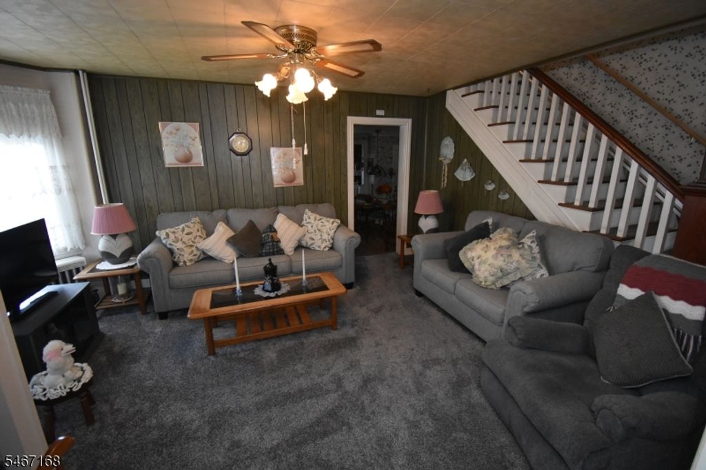 110 Lewis St, Phillipsburg Town, NJ 08865 — photo 4