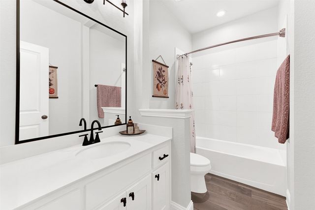 917 Llano Falls Drive, Mckinney, TX 75071