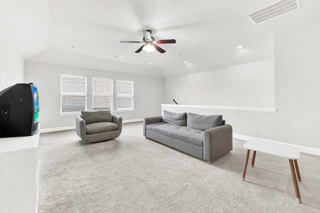 917 Llano Falls Drive, Mckinney, TX 75071