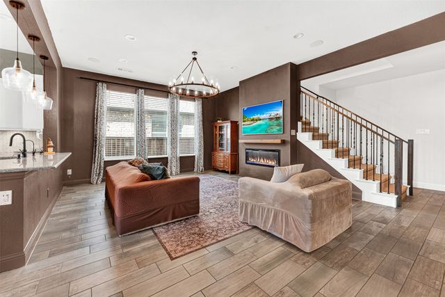 917 Llano Falls Drive, Mckinney, TX 75071