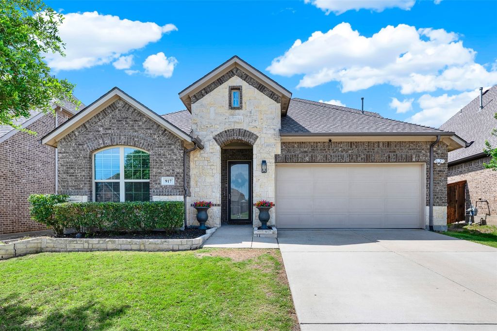 917 Llano Falls Drive, Mckinney, TX 75071