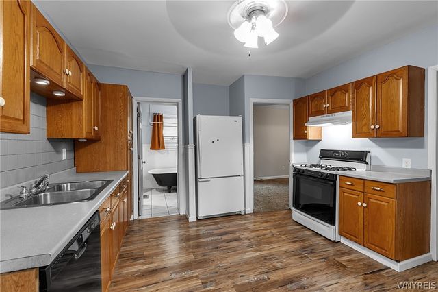 79 Lind Avenue, West Seneca, NY 14224