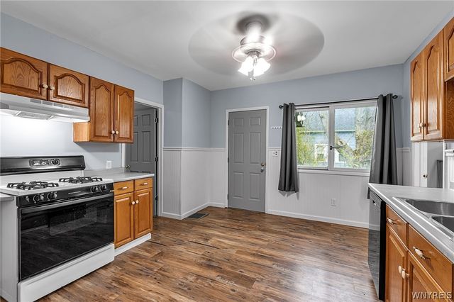 79 Lind Avenue, West Seneca, NY 14224