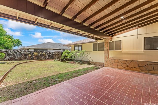 1553 Mahiole Street, Honolulu, HI 96819