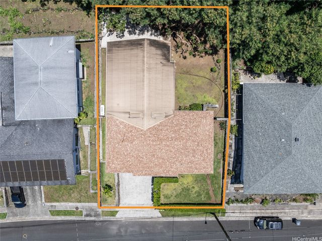 1553 Mahiole Street, Honolulu, HI 96819