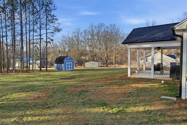 623 Arvil Hunt Road, Lexington, NC 27295