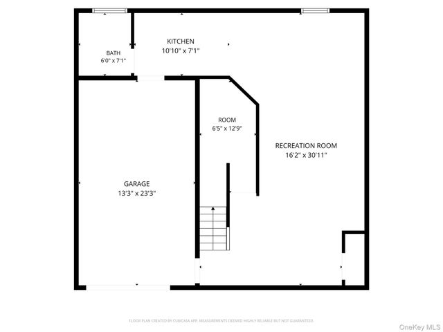 34 Putters Ct, Staten Island, NY 10301