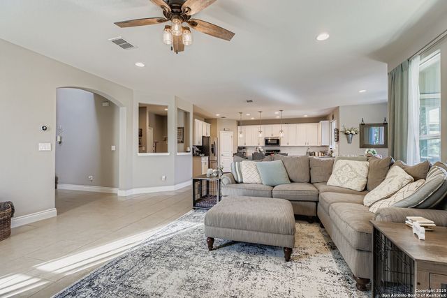 10639 Hibiscus Cove, Helotes, TX 78023