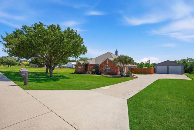 105 Meadow Green Street, Prosper, TX 75078