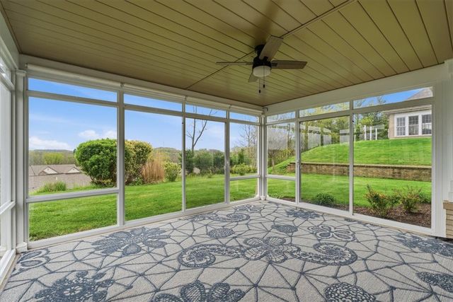 243 Hytyre Farms Dr, West Deer, PA 15044