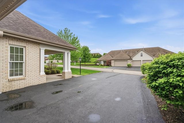 243 Hytyre Farms Dr, West Deer, PA 15044